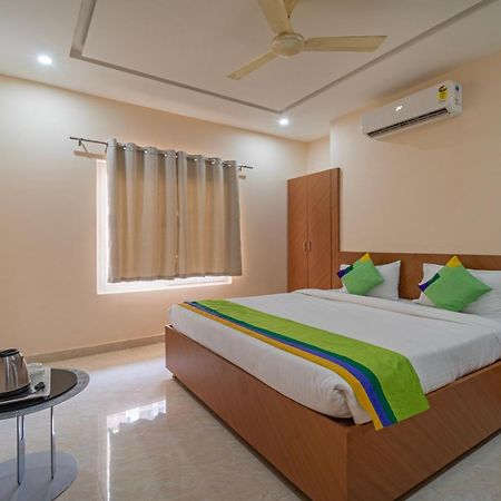 Treebo Raj Palace Varanasi Eksteriør billede