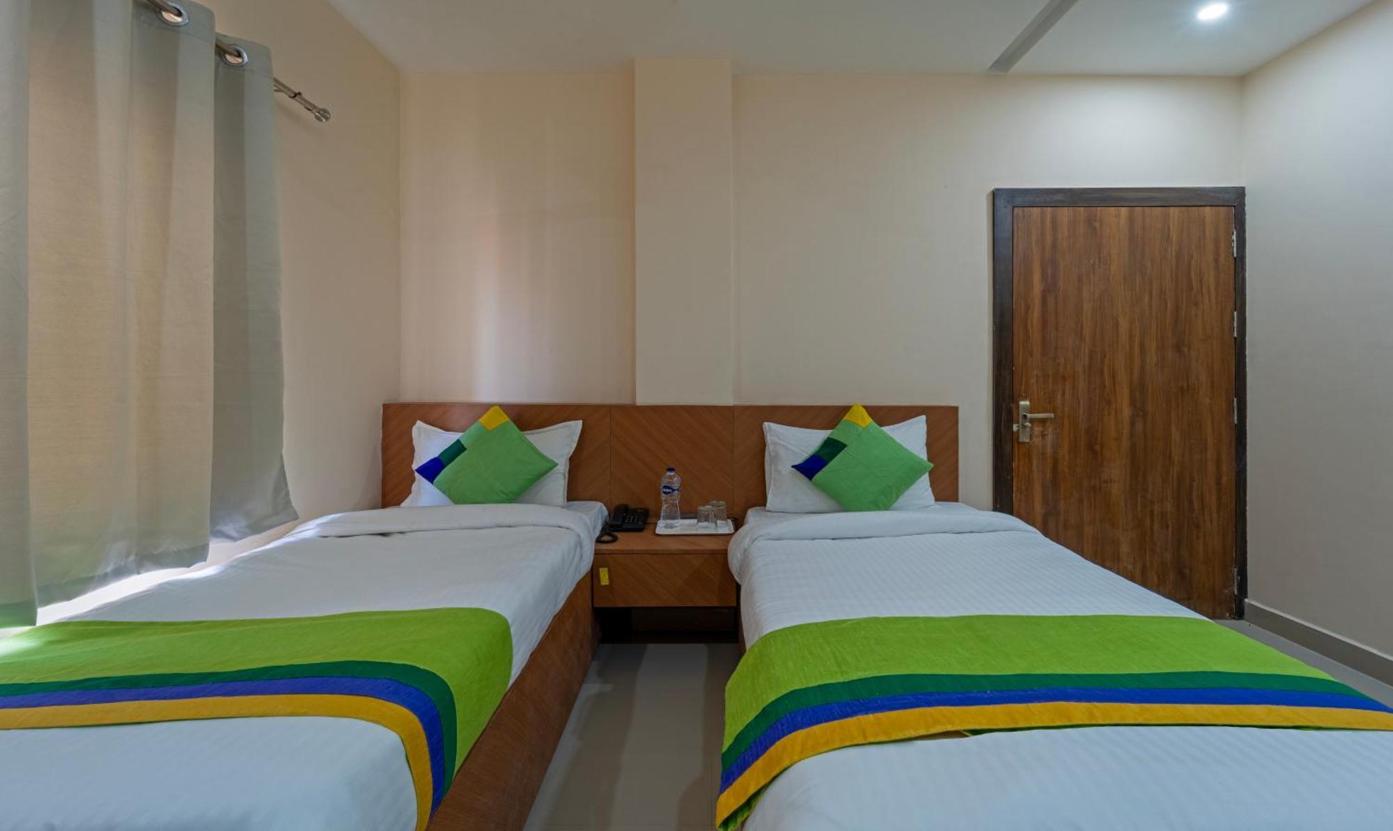 Treebo Raj Palace Varanasi Eksteriør billede